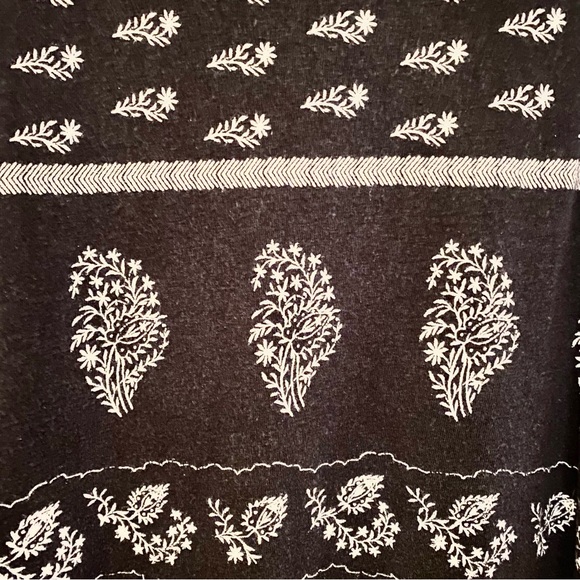 πͺΆ3/$20 LUCKY BRAND Black & White Bandana Patterned CrewNeck Tank-XS - Picture 7 of 15